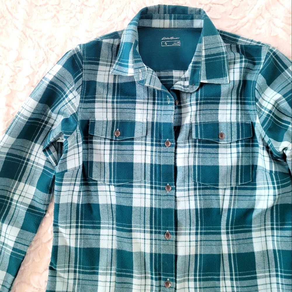 Eddie Bauer Women's Button-down